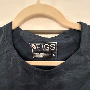 Figs Salta Underscrub in blue.